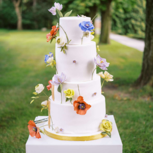 Floral Elegance Cake with Topper