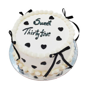 Elegant Vintage Style Birthday Cake